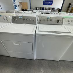 Whirlpool Set Washer & Electric Dryer 