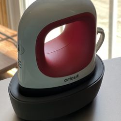 Cricut Mini Press 