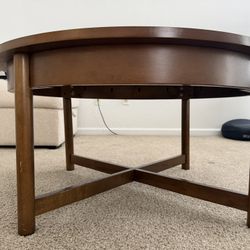 Round Coffee Table -Walnut