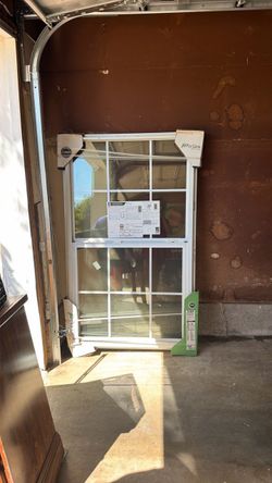 Ply Gem 310F Double Hung Window White