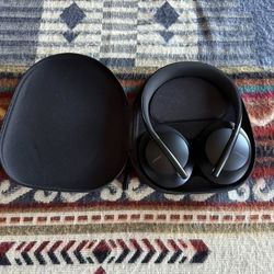 MINT BOSE NOISE CANCELLING WIRELESS HEADPHONES 700 WITH ALEXA BLACK | BANG OLUFSEN SONY APPLE