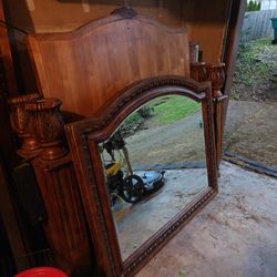 Queen Wooden Bed Frame With Additional Mirror