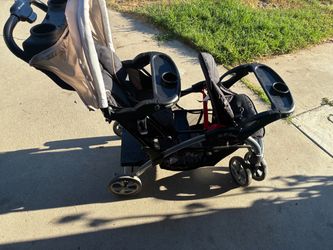 Sit N Stand stroller