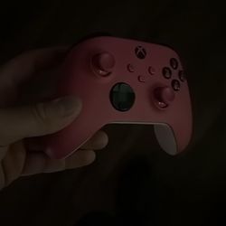Pink Xbox Remote 