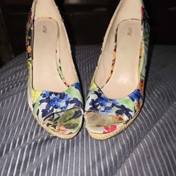 Apt 9 Floral Heels