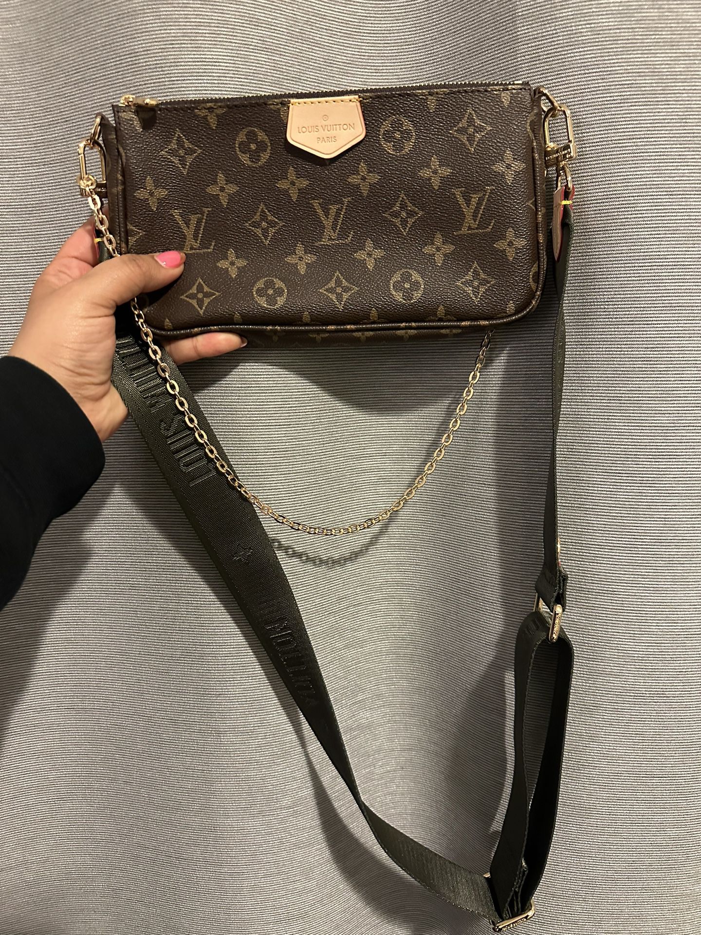 Louis Vuitton Phone Box Monogram Legacy Brown for Sale in Concord, CA -  OfferUp