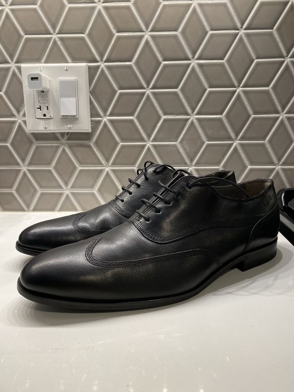 HUGO BOSS shoes size 10 for Sale in Chicago, IL - OfferUp