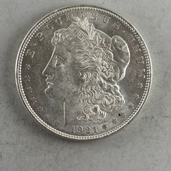 1921 Morgan Silver Dollar -- GREAT NEAR UNCIRCULATED COIN!