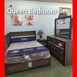 🥰 Queen Bedroom Set 