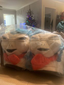 Labryinth Worm Slippers