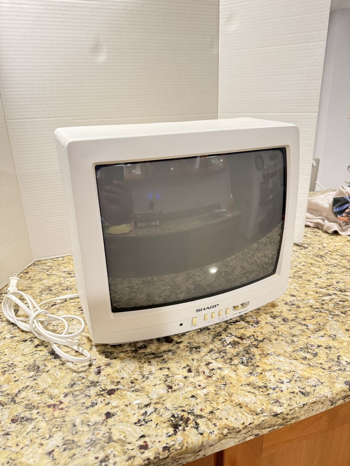 Vintage Sharp 13N-M150 13" CRT TV Gaming Television White - No Remote (TESTED)