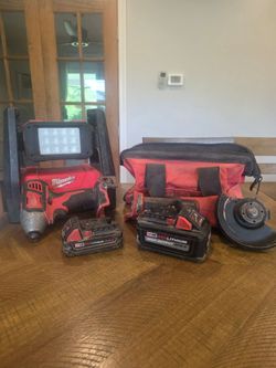 Milwaukee tool set