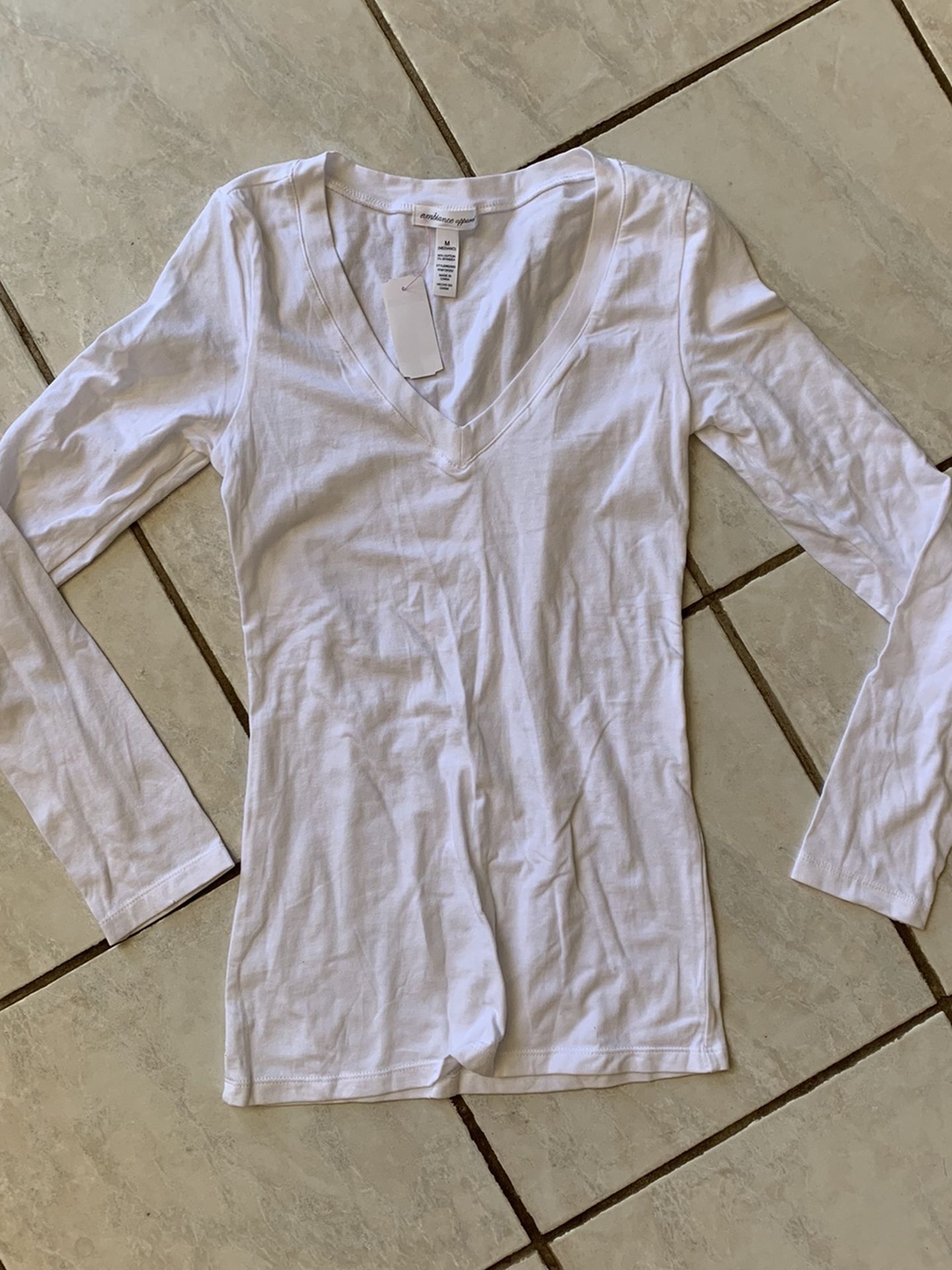 NEW Long Sleeve Size M