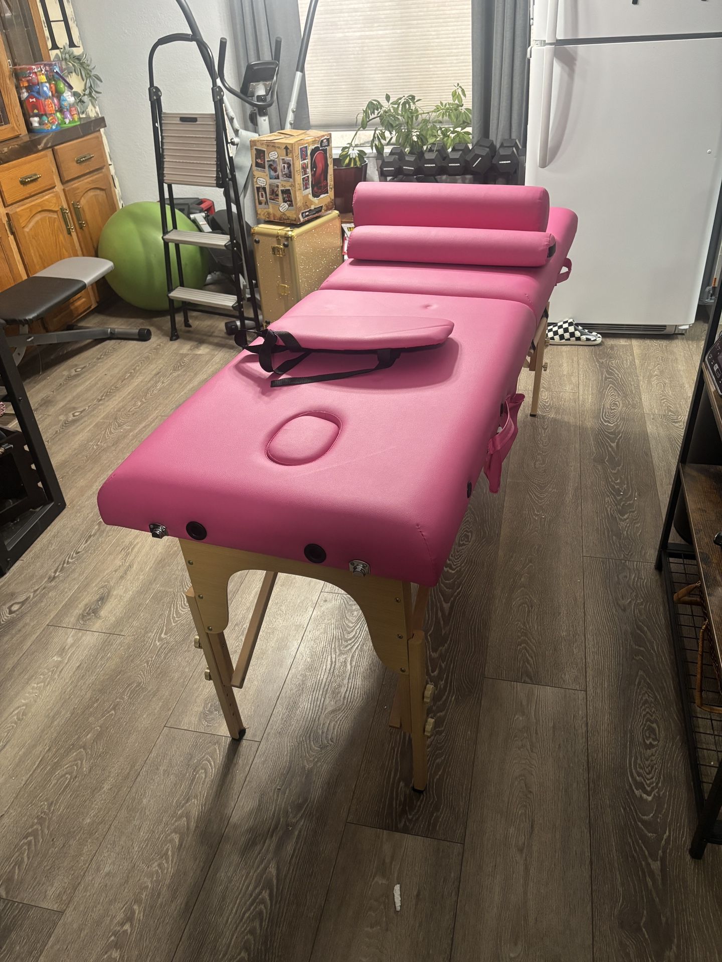 Massage Table Pink 