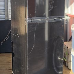 Working Mini Fridge / Top Freezer Fully working RCA refrigerator with freezer on top.