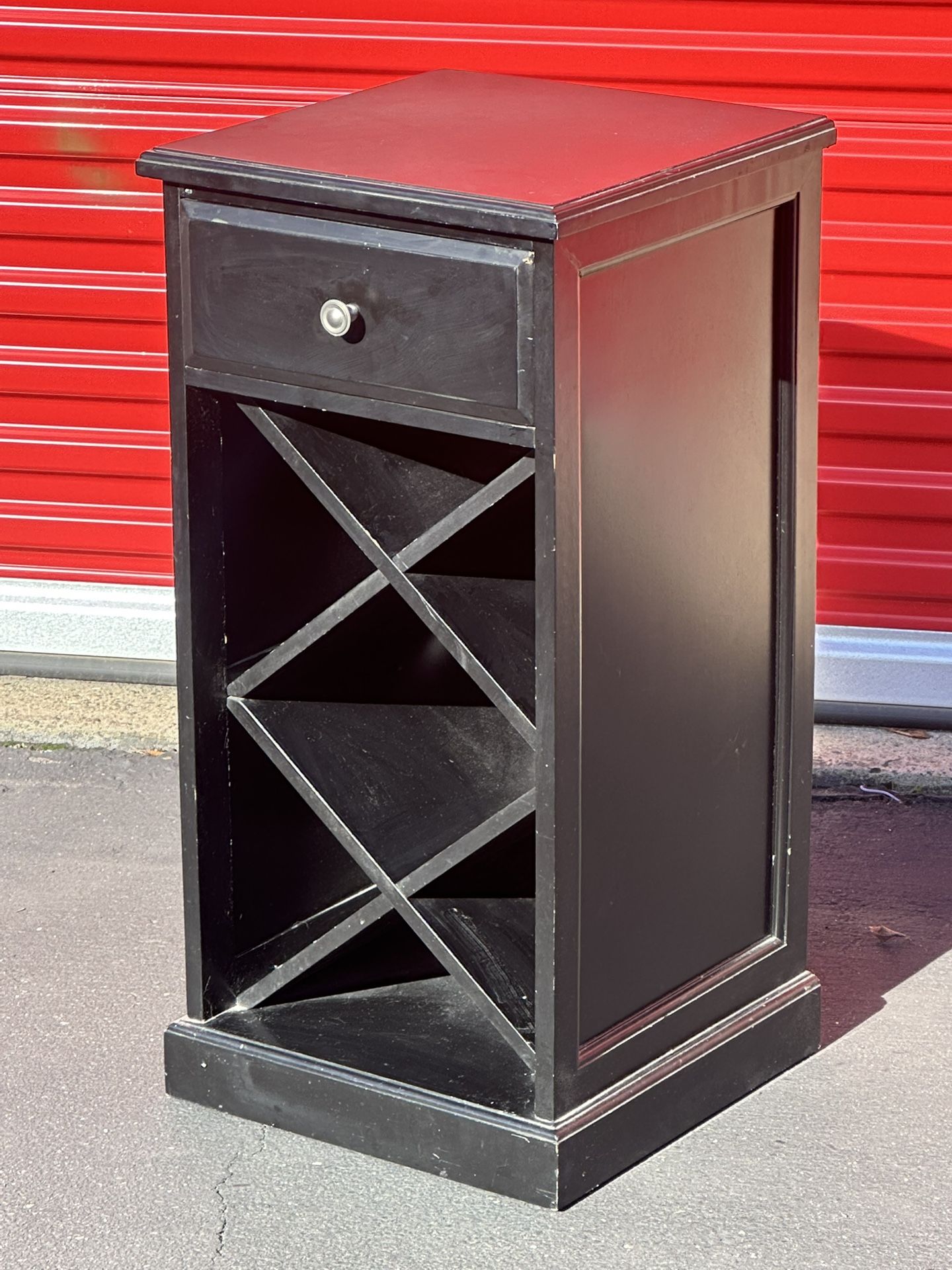 End Table/wine Holder