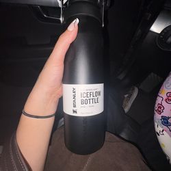 Stanley Bottle