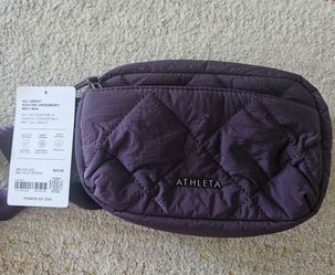 Athleta Quilted Crossbody Belt Bag