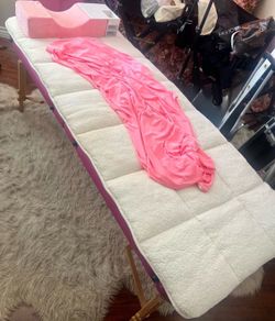 Lash bed with everything included