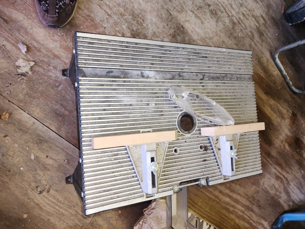 Craftsman Router Table