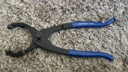 Blue- Point by snap on ya4050b oil filter pliers 2-1/4”-4” opening 12” long new