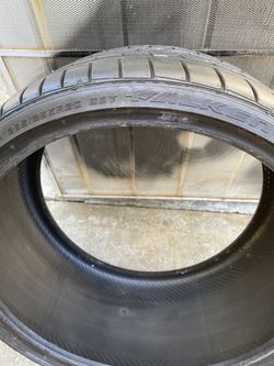 Slightly Used Falken Tire 285/25/ R20