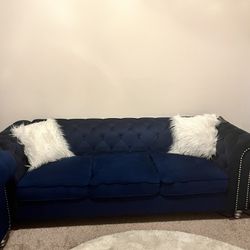 Selling Couch Blue Couch 