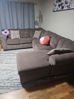 Sectional couch