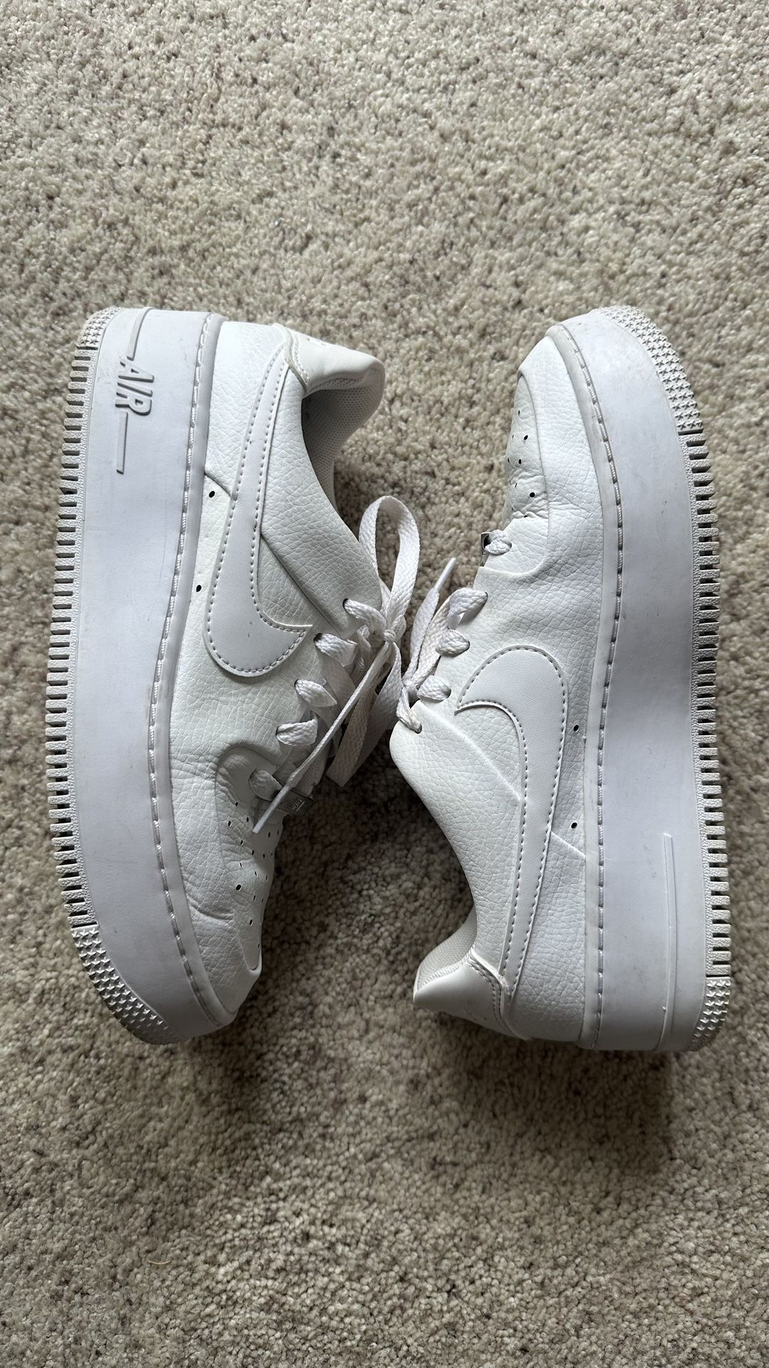 Nike Air Force 1 Sage Low