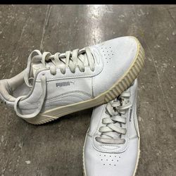 PUMA Women’s Low Top Lace Up Solid White Athletic Casual Sneakers