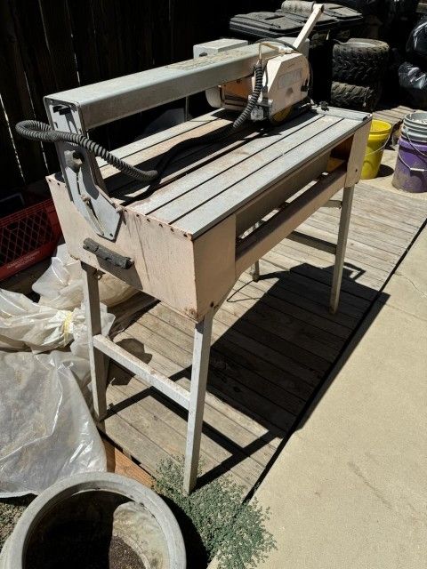 Tile Saw