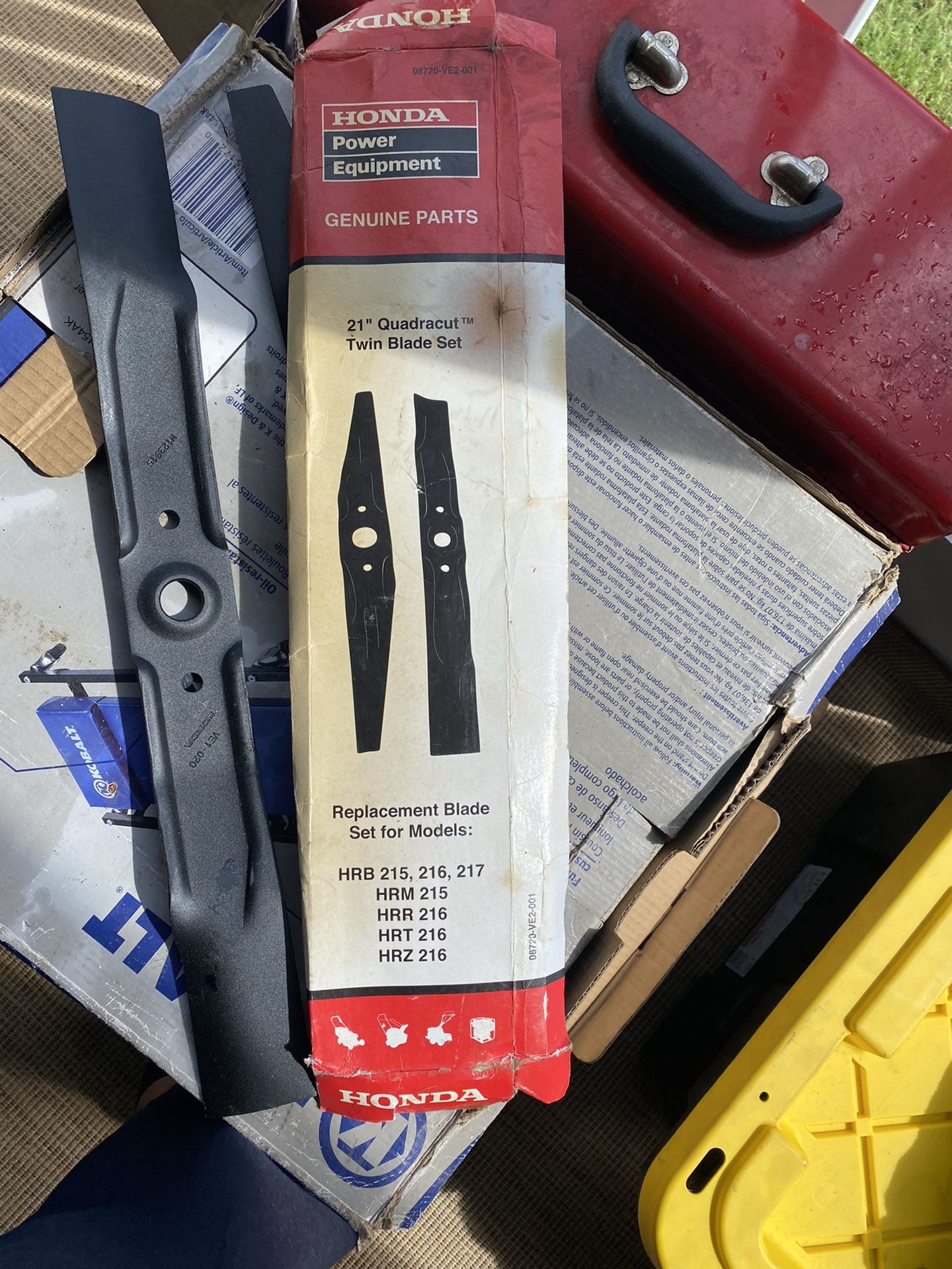 New Honda 21 Inch Quadracut Twin Blade Set