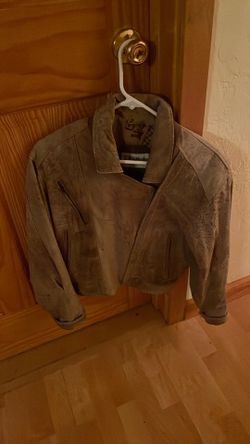 Women’s leather jacket