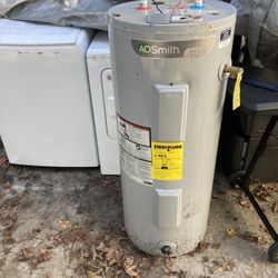 30 Gallon Water Heater