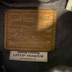 SHRUNKEN '90S TRUCKER JACKET