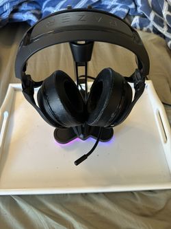 Razer Gaming RGB Headset With RGB Tower
