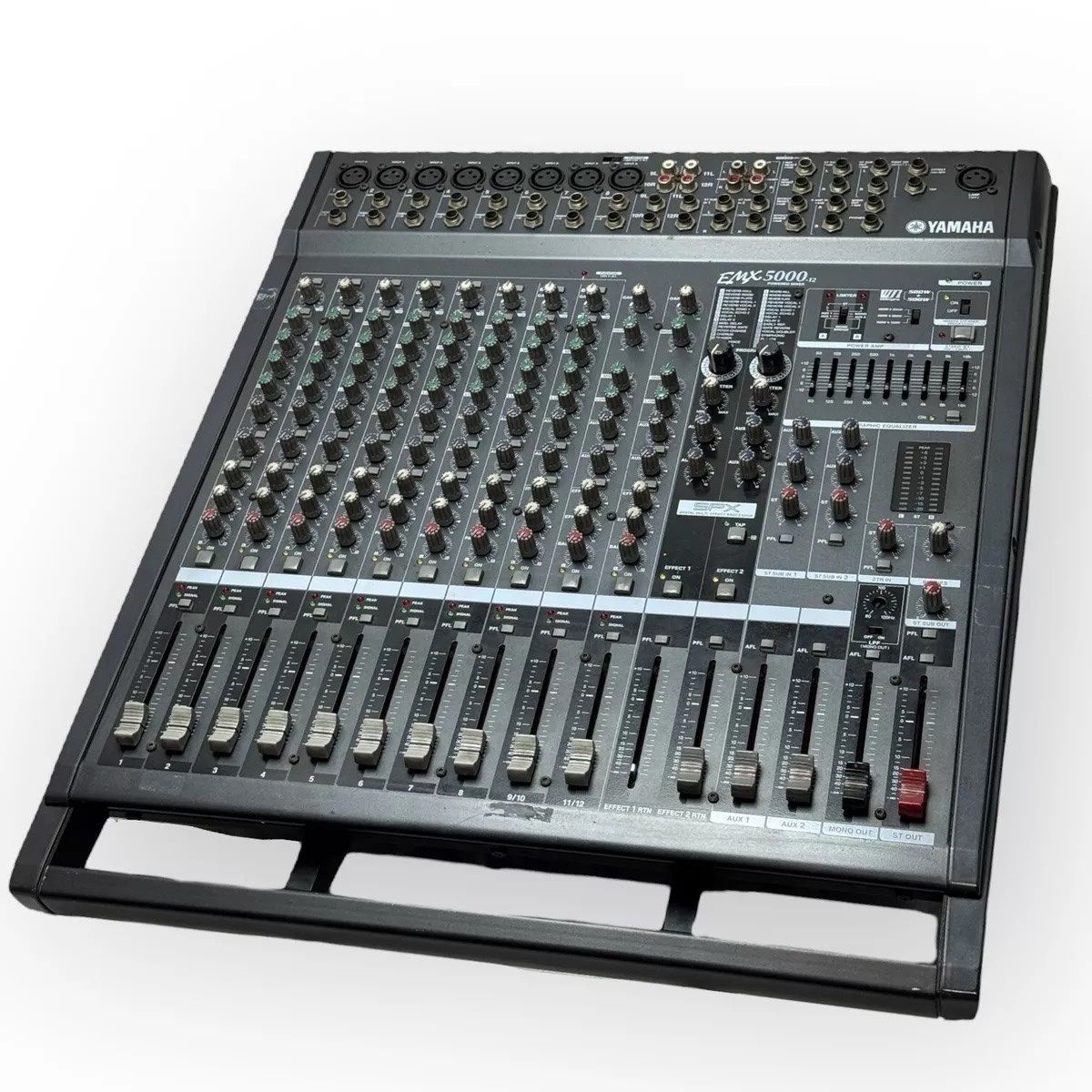 Yamaha popular EMX-500012 Mixer