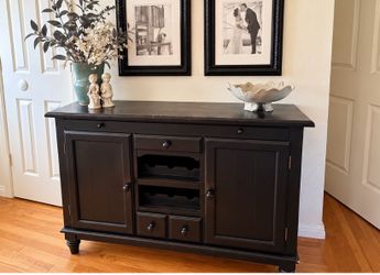 Buffet with storage and wine rack