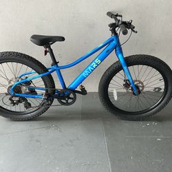 BICYCLE MARS 6 SPEED SIZE 24 BRAND NEW