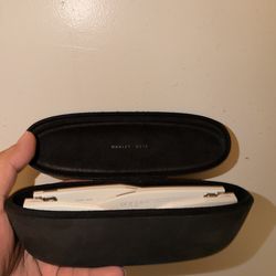Oakley meta