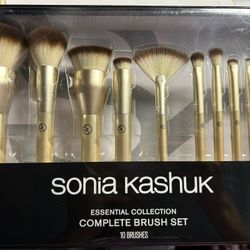 Sonia Kashuk Complete Makeup Brush Set- 10 Brushes