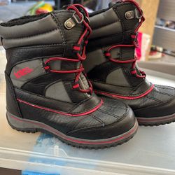 Snow Boots. Size 10