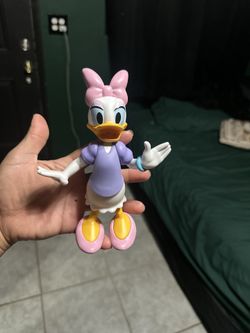 Daisy Duck figure