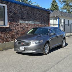 2014 Ford Taurus