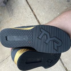 TYR platform lifting shoes size 12