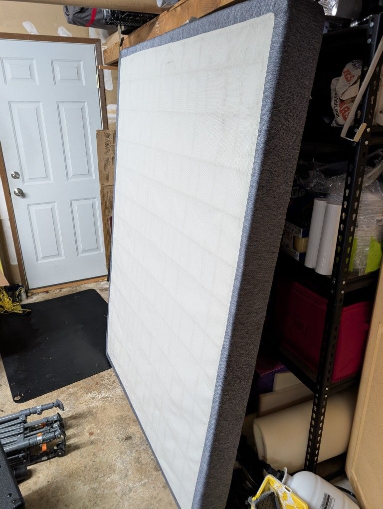 Queen Box spring