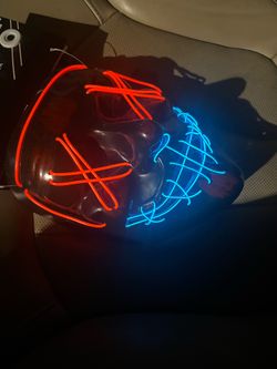 Light up mask