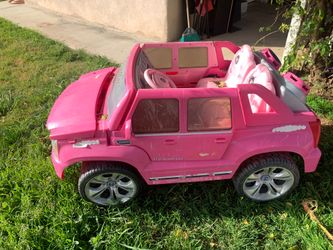 Toy car
