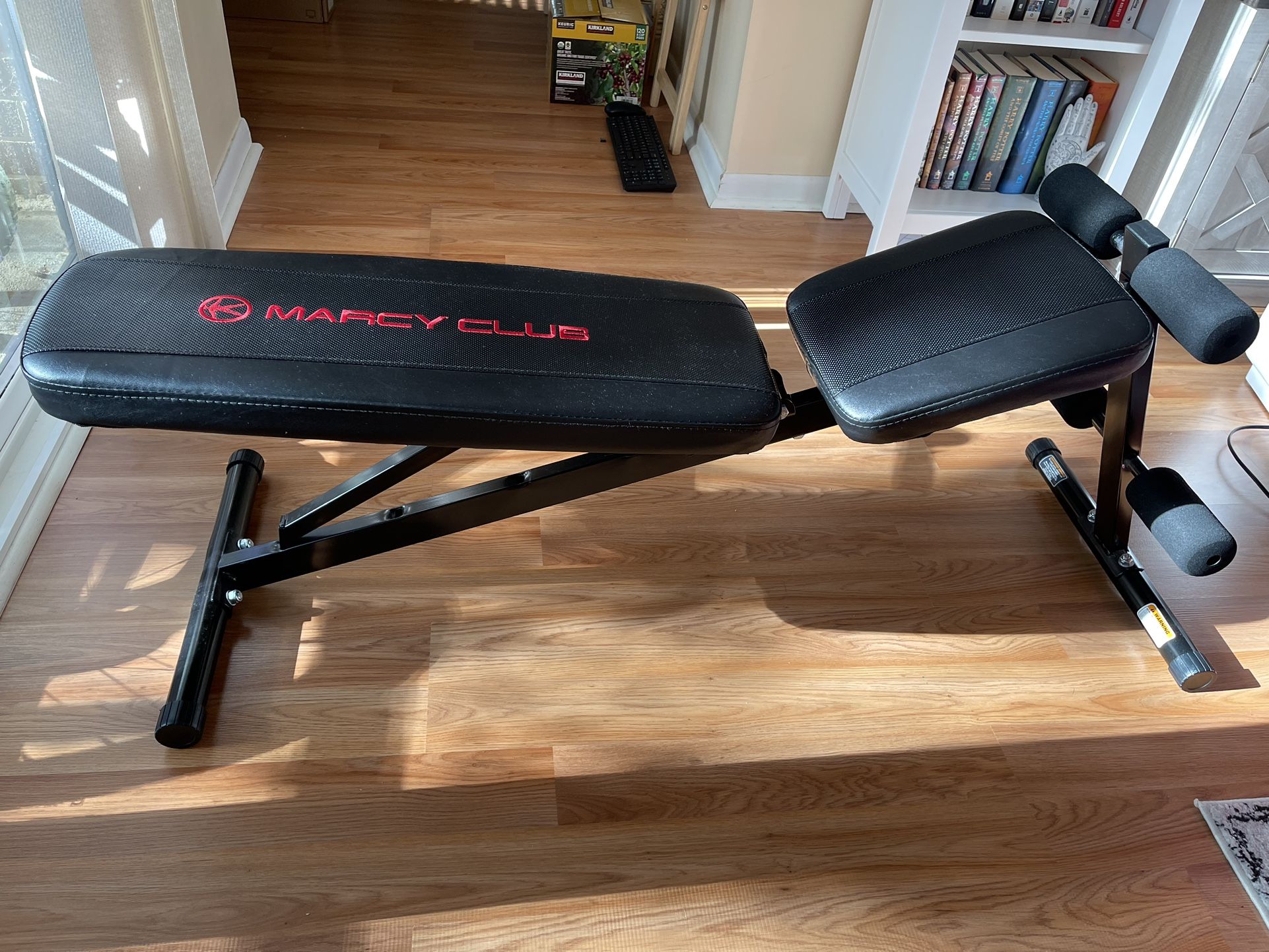 Adjustable Workout Bench In Excellent Condition