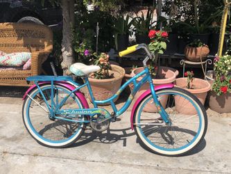 Schwinn Cruiser Bike